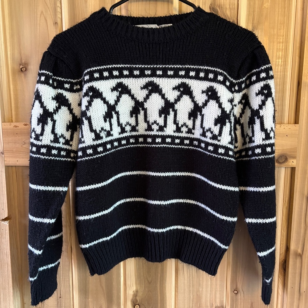 Rare 80s Fair Isle Eagles Landing Penguin Design Black and White Sweater